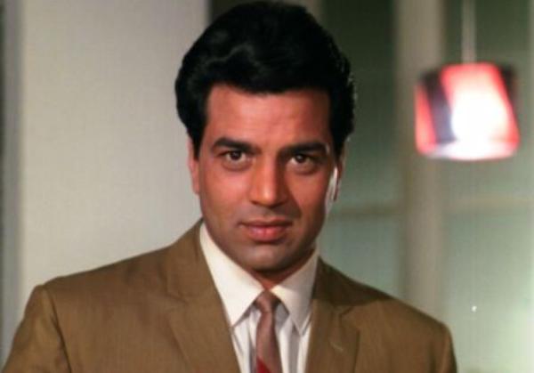 Dharmendra- Top 10 Successful Bollywood Actors of All Time