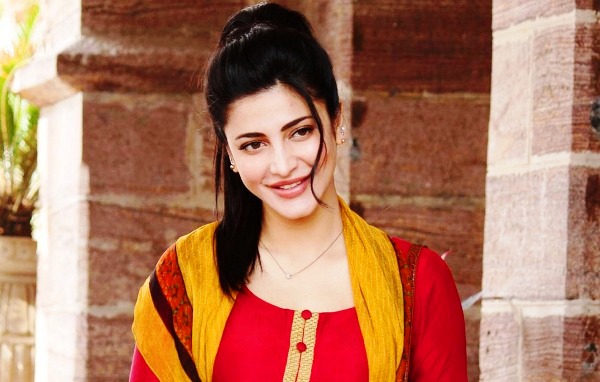 Shruti Haasan- Top 10 Most Beautiful Bollywood Actresses