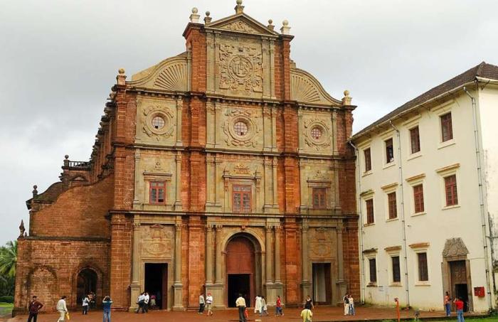 Basilica of Bom Jesus- Top 10 Best Places to Visit in Goa