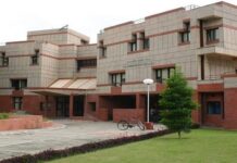 IIT Kanpur- Top 10 Most Popular Universities in India