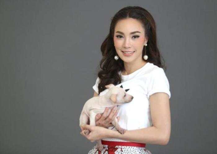 Pitchanart Sakakorn- Top 10 Hottest and Beautiful Thai Women