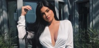 Top 10 Hottest Pictures of Kylie Jenner