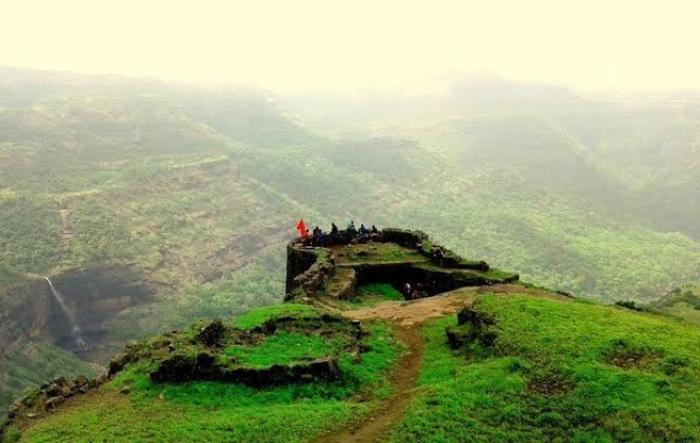 Top 10 Best Monsoon Destinations to Visit in India