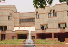 IITK- Top 10 Best Engineering Colleges in India