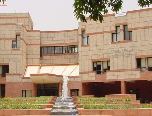 IITK- Top 10 Best Engineering Colleges in India
