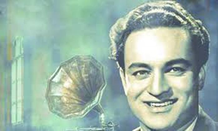 Mukesh- Top 10 Greatest Bollywood Singers Ever