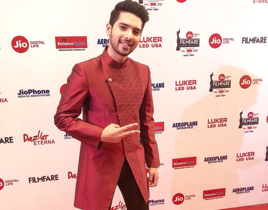 Armaan Malik- Top 10 Most Popular Bollywood Singers