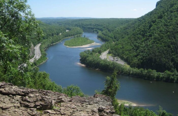Delaware Water Gap- Top 10 Best Tourist Places in New Jersey