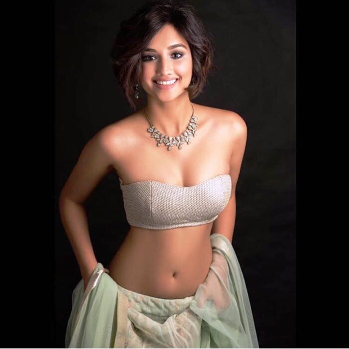 Akanksha Sharma- Top 10 Beautiful Female National Crush of India