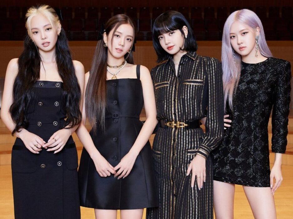 Blackpink- Top 10 Most Popular K-pop Groups Blackpink- Top 10 Most Popular K-pop Groups