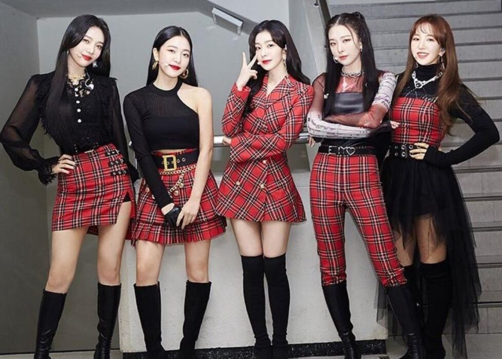 Red Velvet- Top 10 Most Popular K-pop Groups Red Velvet- Top 10 Most Popular K-pop Groups
