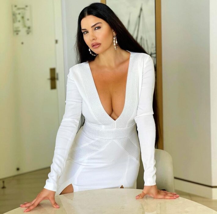 Lamitta Frangieh- Top 10 Hottest Lebanese Women