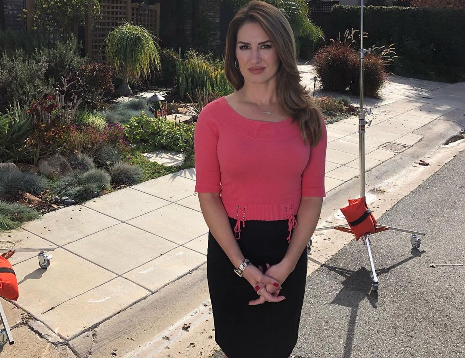 Sheena Parveen- Top 10 Hottest Female Weather Reporters.