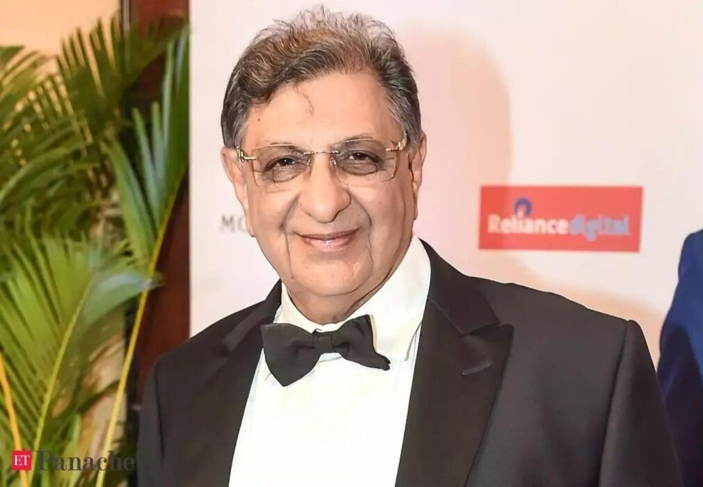 Cyrus Poonawalla- Top 10 Richest Indian People by Net Worth